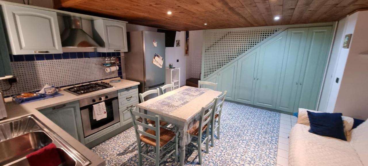 Appartamento L'Ancorotto Azzurro Gaeta Esterno foto